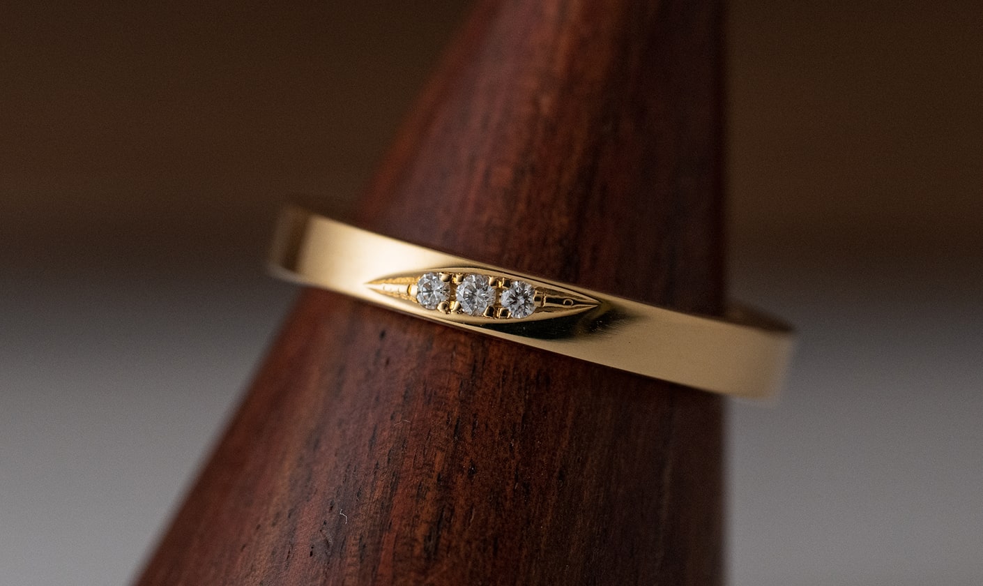 ペットの遺骨リング（K18ダイヤモンド）